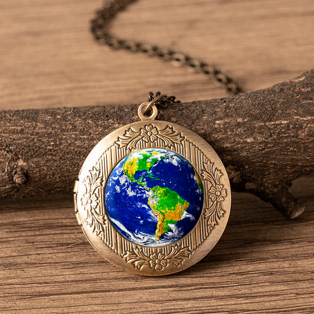 Vintage Bronze Photo Frame Locket Pendant Necklace Earth Panet Globe Glass Necklaces For Women Men